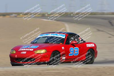 media/Oct-29-2022-CalClub SCCA (Sat) [[e05833b2e9]]/Race Group 3/Qualifying (Outside Grapevine)/